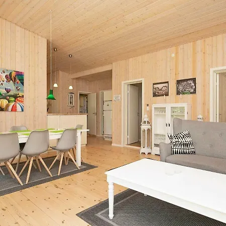 Holiday Vaeggerlose Lvii Vakantiehuis *